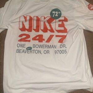 Nike Graphic T-Shirt